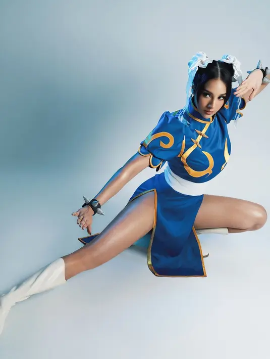 Tahun ini, Anya Geraldine pilih kenakan kostum karakter Chun-Li dari video game Street Fighter [@anyageraldine]