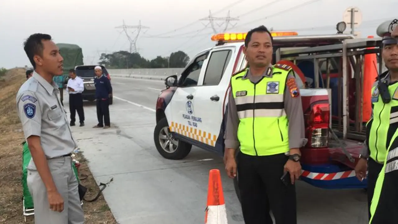 Jasa Raharja Jamin Santunan Korban Kecelakaan Maut Truk dan Mobil Ambulance di Tol Pejagan
