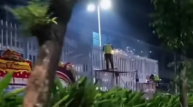 Mal Jakarta Pasang Pagar Tinggi, Begini Tanggapan Pramono