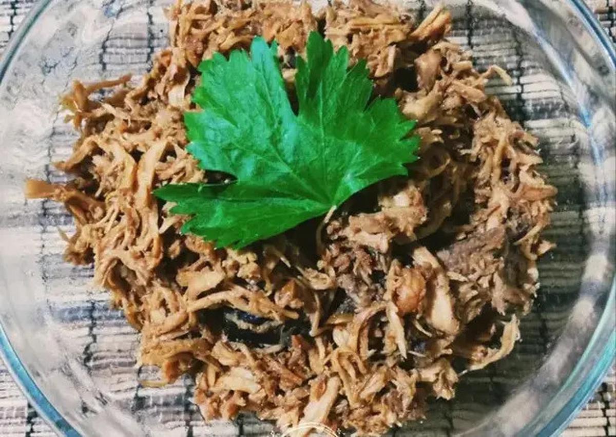 Resep Ayam Suwir Lezat yang Mudah Dibuat, Inspirasi Masakan Praktis