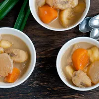 Menu makanan ini biasa nongol di meja makan saat awal puasa 2015.