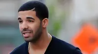Rapper Drake Kecewakan Penonton Gara-gara Takut Cuaca