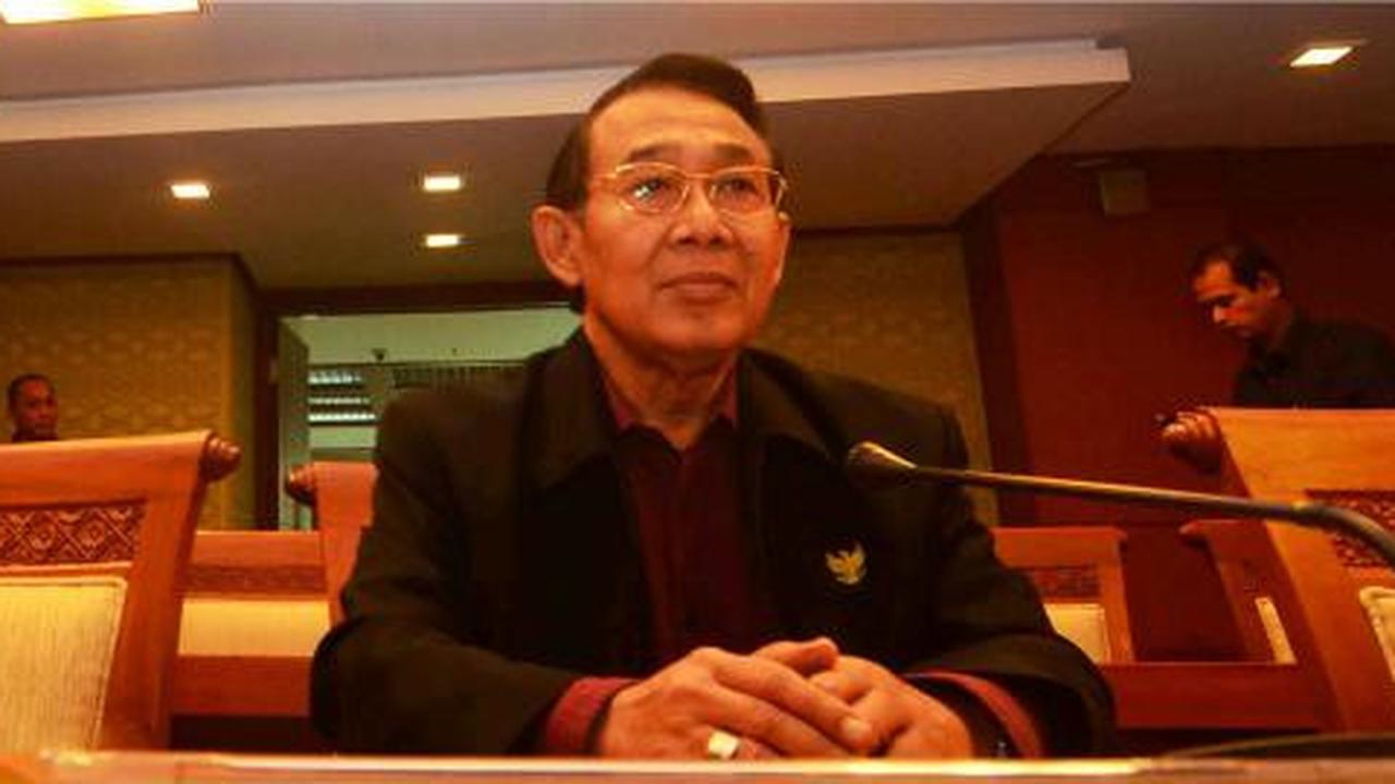 Sumaryoto sebut dirut Merpati gila
