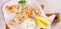 Resep Baked Salmon dengan Lemon Herb./Copyright depositphotos.com/skylinefree