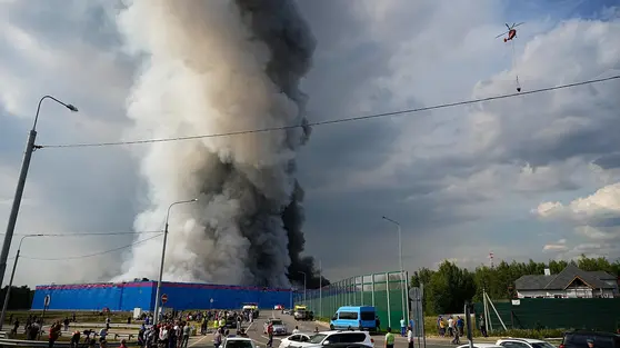 Drone Ukraina Hantam Gudang Ritel Online Terbesar Kedua di Rusia