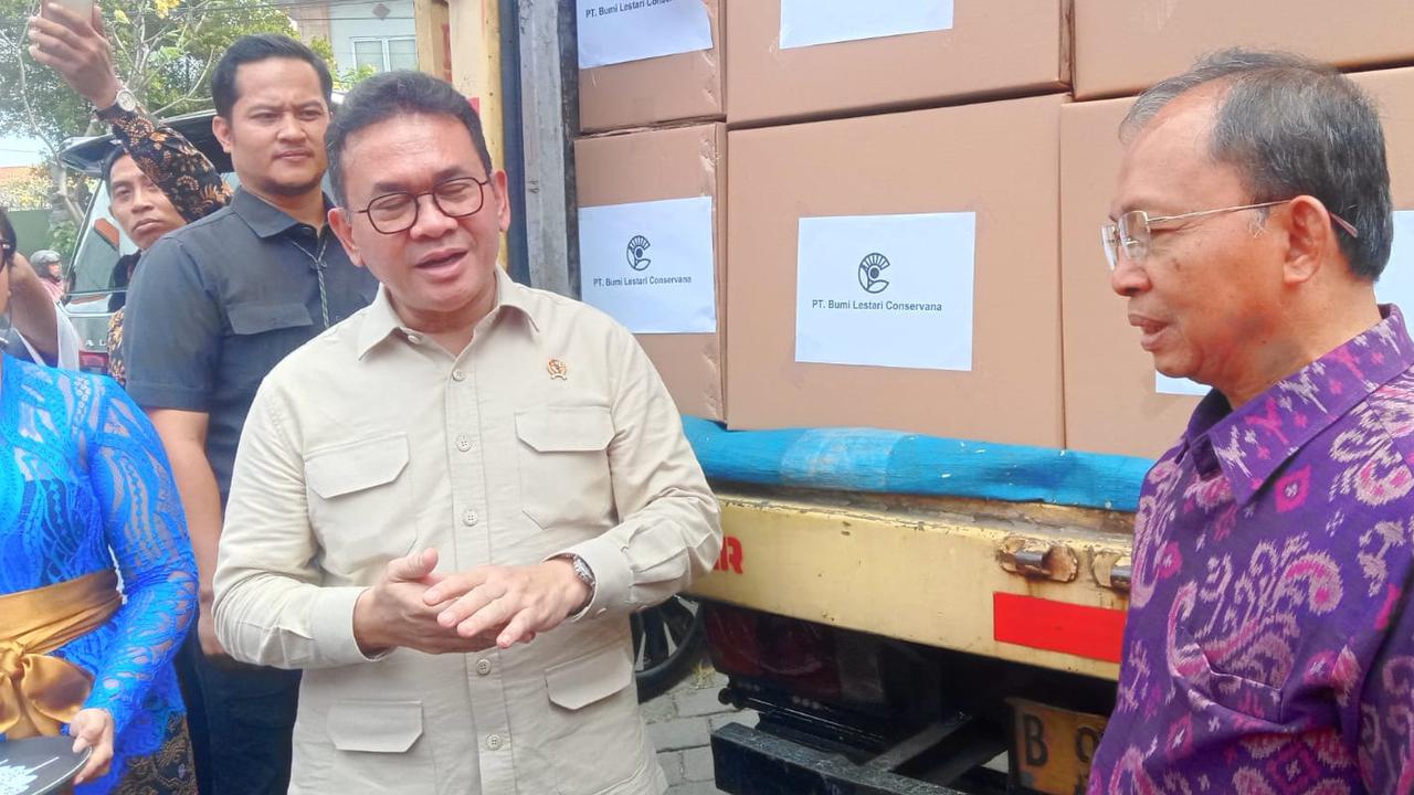 Strategi Mendag Budi Jelang Pemberlakuan Tarif Trump 19 Persen Besok