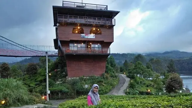 Pinisi Resto