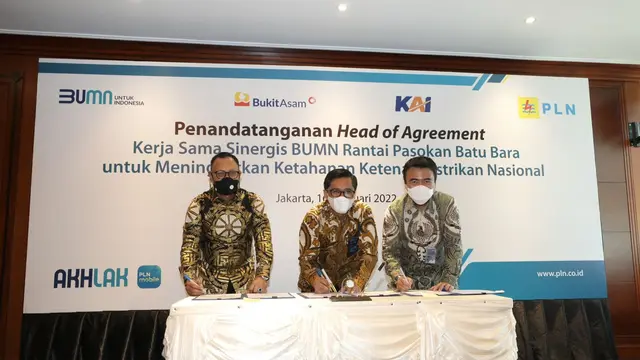 PLN, PTBA, dan KAI Teken Kerja Sama Amankan Pasokan Batu Bara