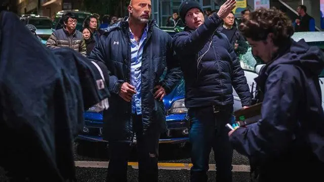Film Skyscraper-Dwayne Johnson