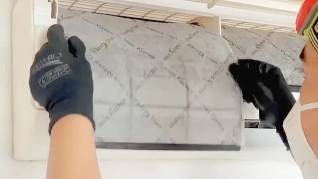 AC