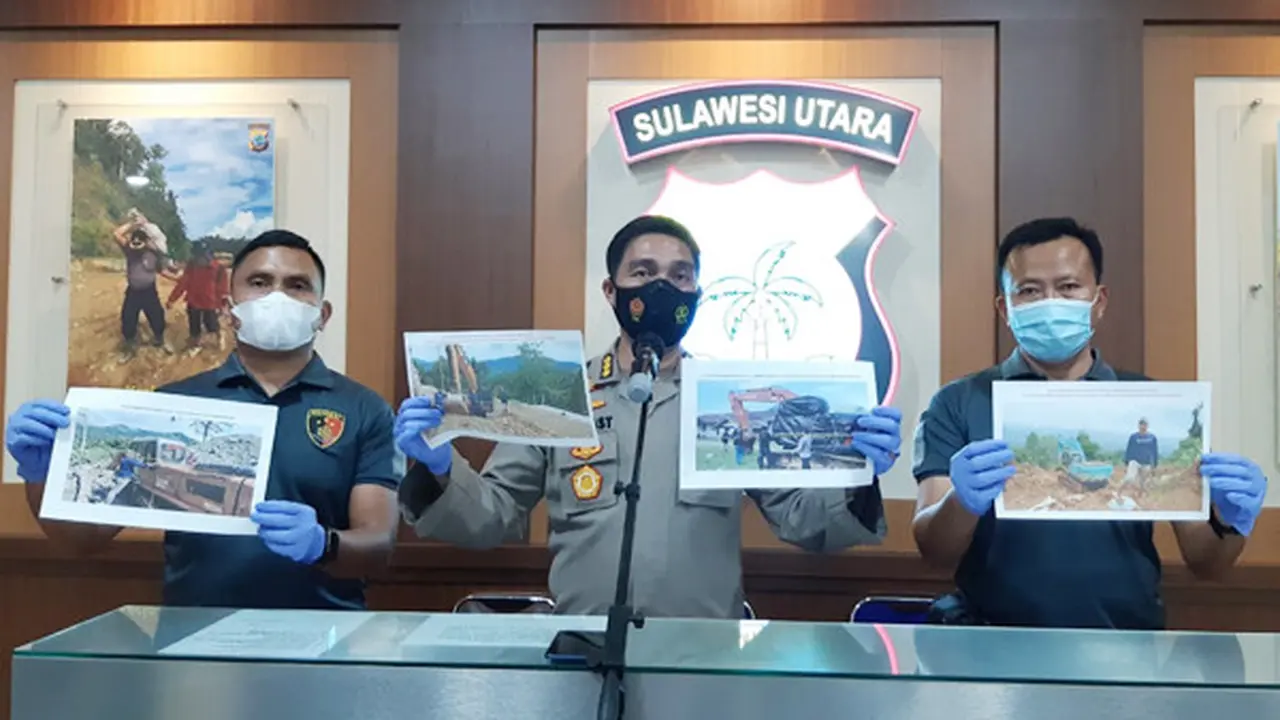 Kabid Humas Polda Sulut Kombes Pol Jules Abraham Abast memberikan keterangan pekada wartawan, Selasa (9/11/2021).