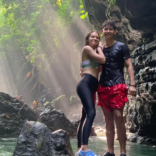 Go Public, Ini 6 Potret Mesra Aurora Ribero dan Alvy Xavier yang Kini Pacaran