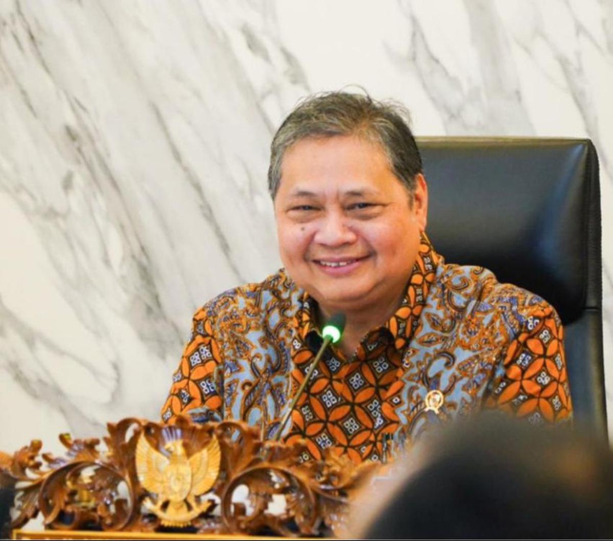 "Nilai tukar Rupiah lebih baik dibandingkan negara- negara lain seperti Korea, Filipina, dan Jepang," kata Airlangga dalam keterangannya Selasa (16/4).