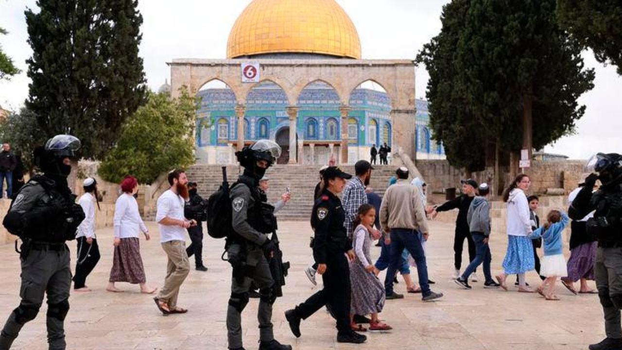 pemukim israel serbu masjid al aqsa