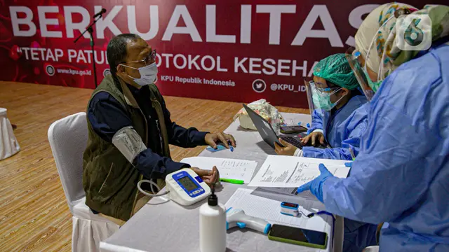 FOTO: 549 Anggota KPU Jalani Vaksinasi COVID-19