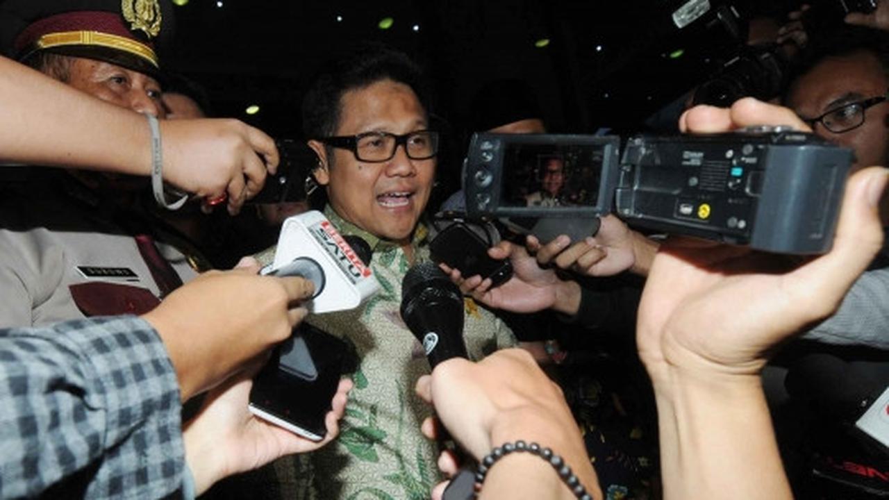Semringah Cak Imin usai delapan jam diperiksa KPK