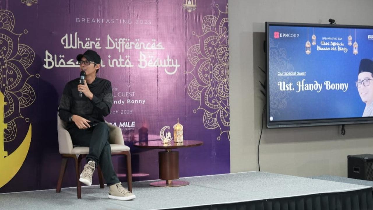 Tausiah Ramadan Ustaz Handy Bonny: Perbedaan Bisa Disatukan untuk Menghasilkan Keindahan