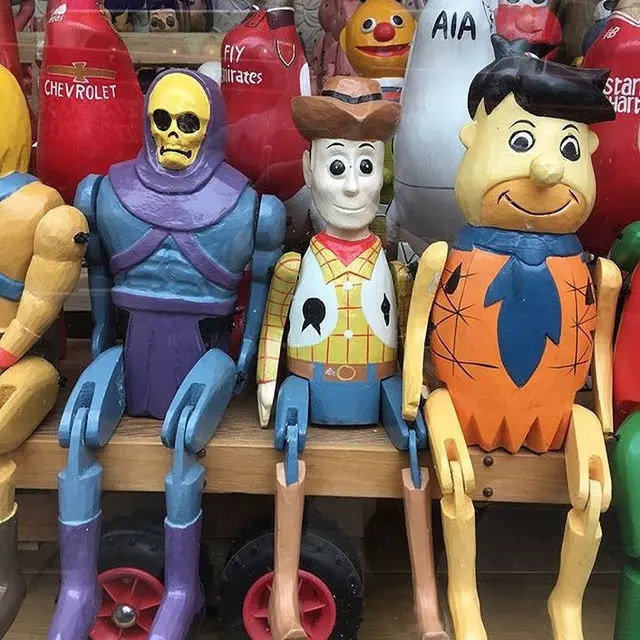 7 Potret Action Figure Nyeleneh yang Beda dengan Aslinya Ini Bikin Tepuk Jidat