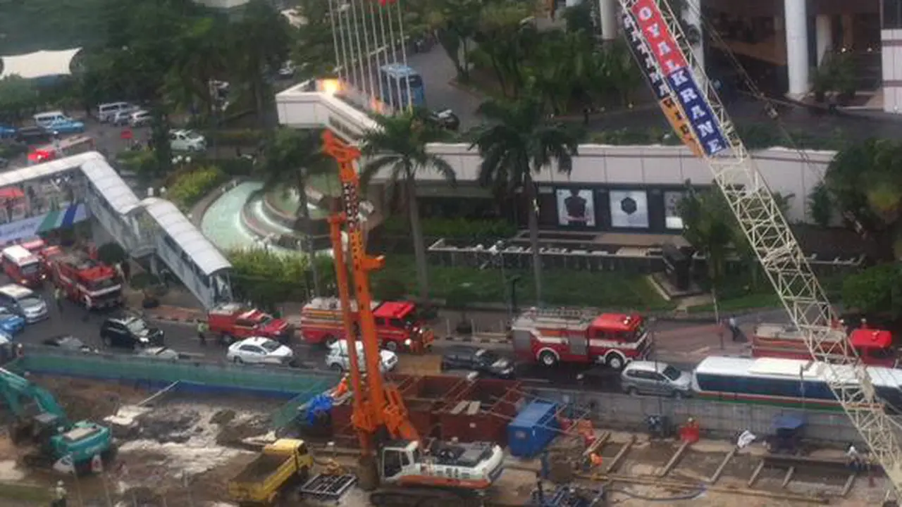 Grand Hyatt Terbakar