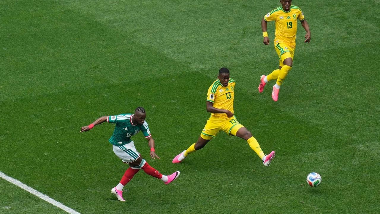 FOTO: Julian Quinones Ukir Sejarah Gol Pertama Piala Dunia 2026