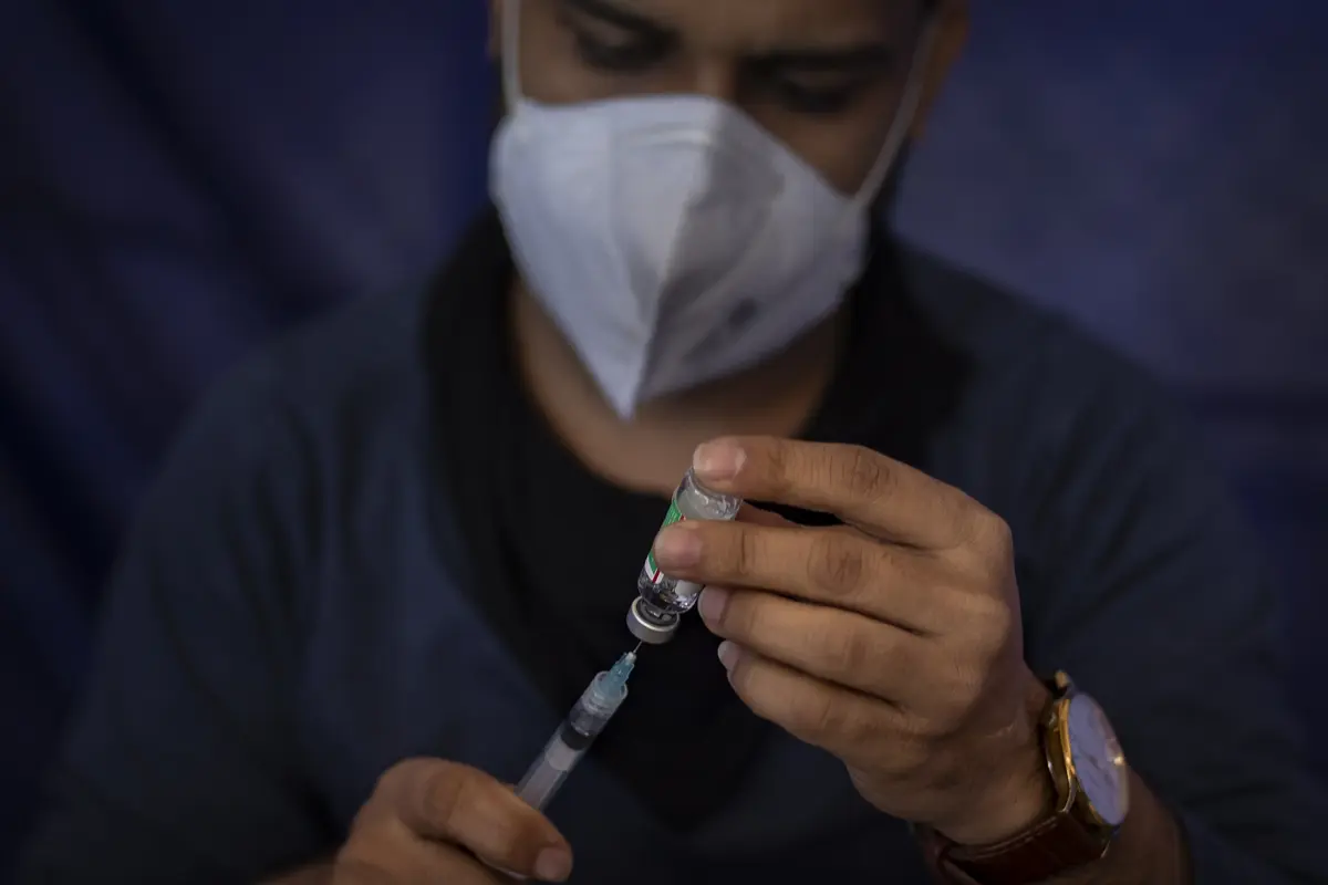India Waswas Gelombang Baru Covid-19 dari Varian Omicron
