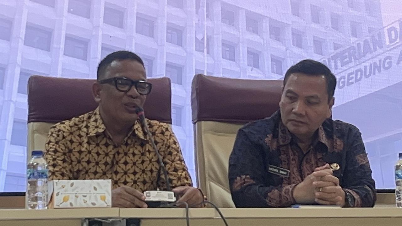 Usai Saling Memaafkan, Kepsek SMPN 1 Prabumulih Resmi Bertugas Kembali
