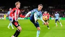 The Gunners harus tampil tanpa sejumlah pilar utama mereka, termasuk Bukayo Saka. Meski demikian, Arsenal mampu tampil mendominasi dengan penguasaan bola mencapai 52,2 persen atas Brentford. (AP Photo/Kirsty Wigglesworth)
