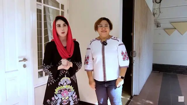 Hasil Ide Bersama Suami, Ini 7 Potret Rumah Arumi Bachsin yang Baru Diungkap