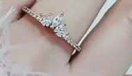 Cincin Korean Look mengusung konsep minimalis yang nyaman dipakai sehari-hari. (Pinterest)