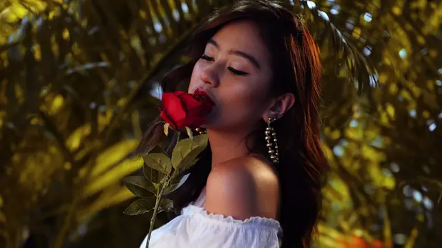 Salshabilla Adriani 