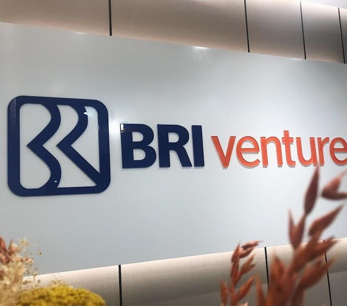 BRI juga mengimbau jika nasabah mendapat notifikasi melalui pesan singkat maupun surat elektronik atas transaksi yang tidak dilakukan, agar dapat segera menghubungi kontak BRI yang resmi di nomor 14017/1500017. Nasabah juga diimbau untuk tidak mudah perca
