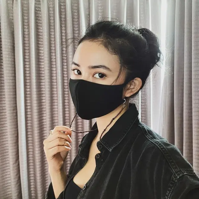 [Fimela] Adinda Azani