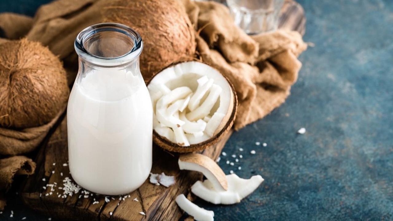 Hasilkan Rendang Jengkol yang Istimewa dengan Santan Kelapa Pilihan