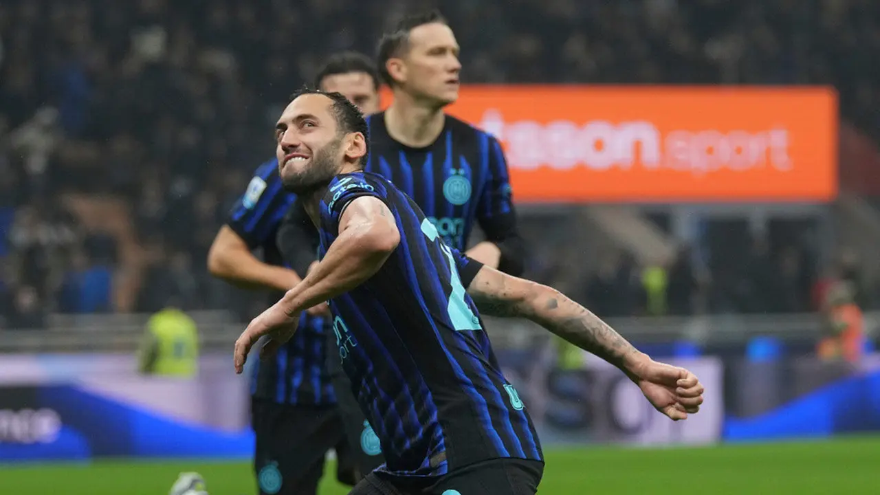 Gelandang Inter Milan, Hakan Calhanoglu