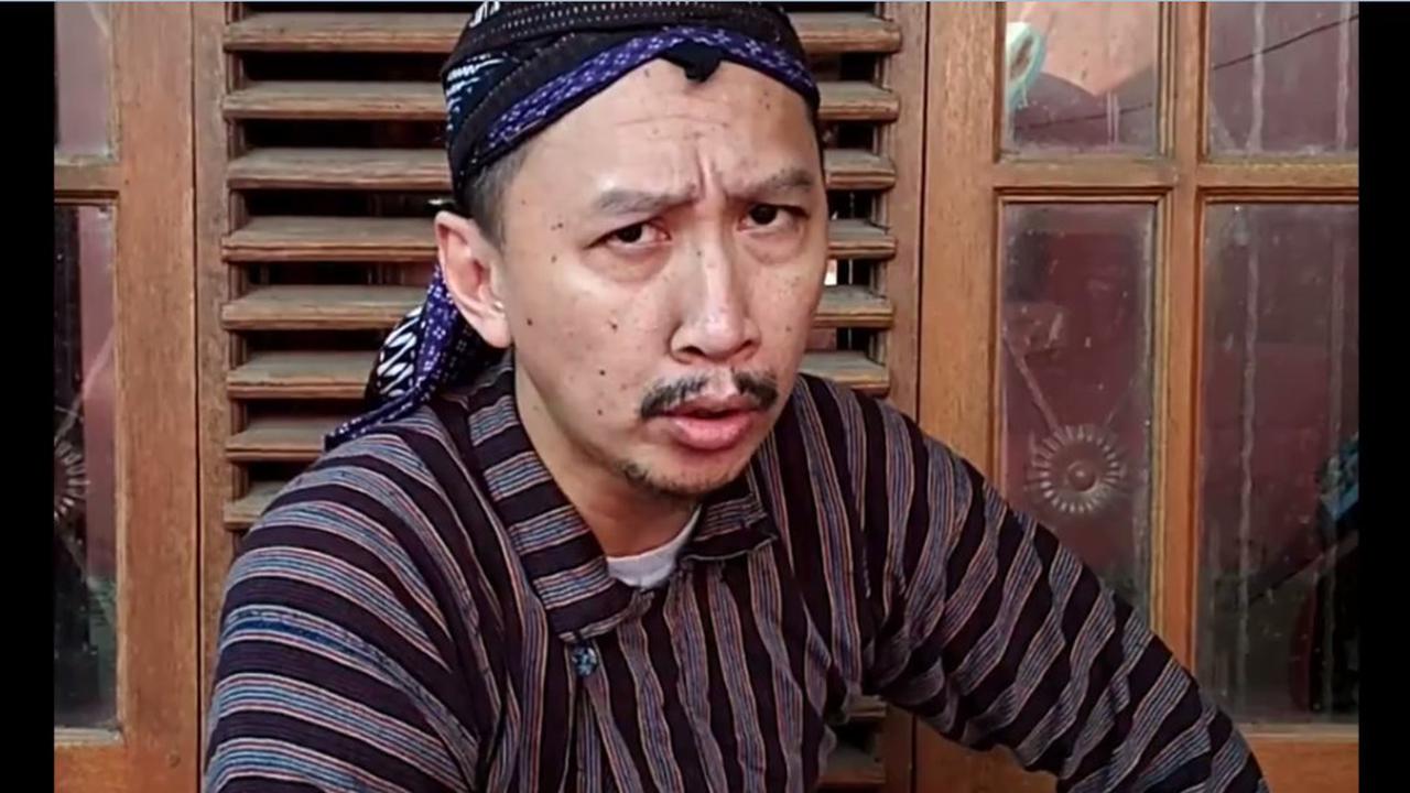 Kontroversi dan Perjalanan Abu Janda yang Ditetapkan Sebagai Komisaris Anak Usaha Jasa Marga