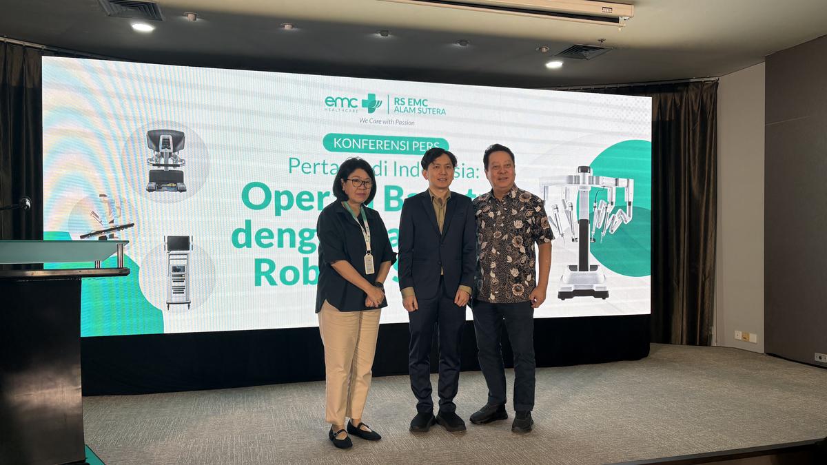 Pertama di Indonesia, RS EMC Alam Sutera Lakukan Operasi Bariatik yang Lebih Presisi dengan Robotic Surgery
