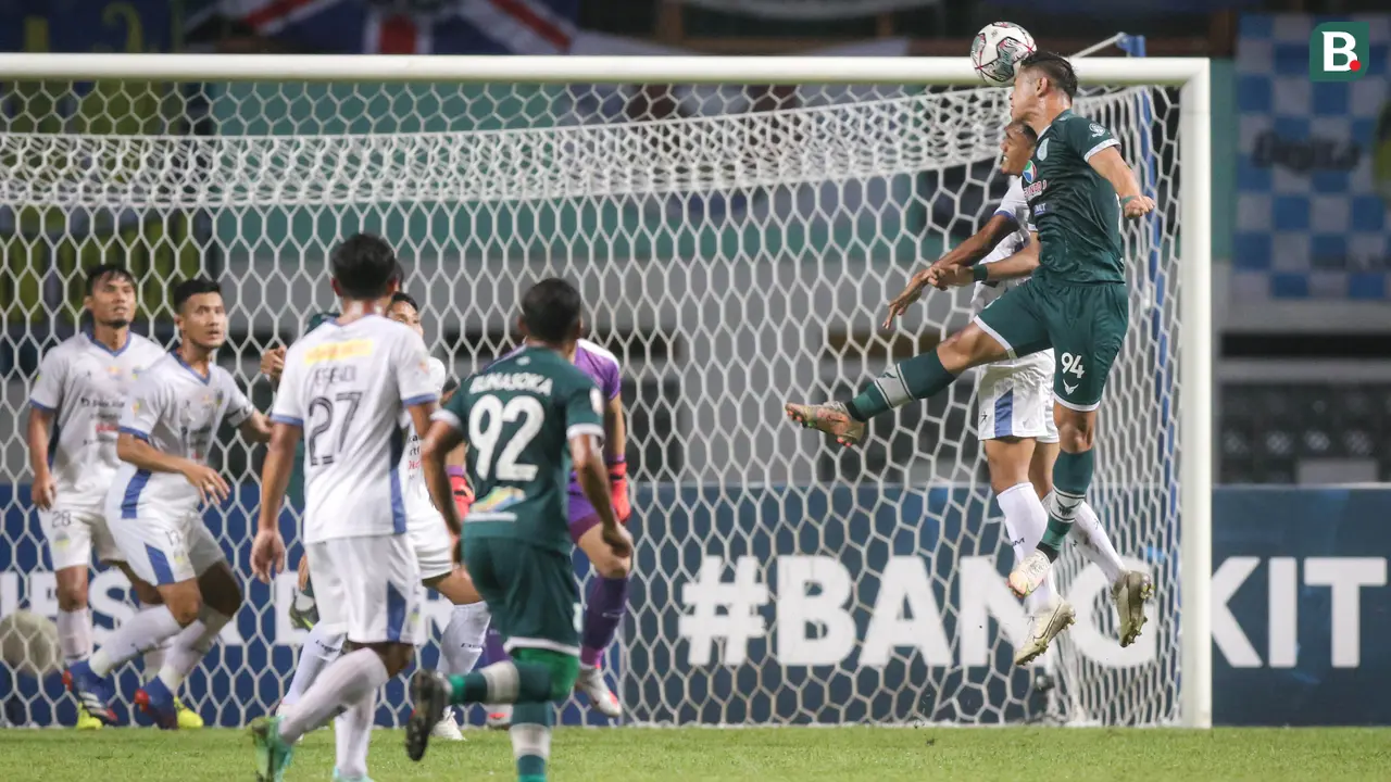 Foto: Laga Sengit PSMS Medan Kontra PSIM Yogyakarta Berakhir Imbang, Persaingan di Grup Y Liga 2 Semakin Panas
