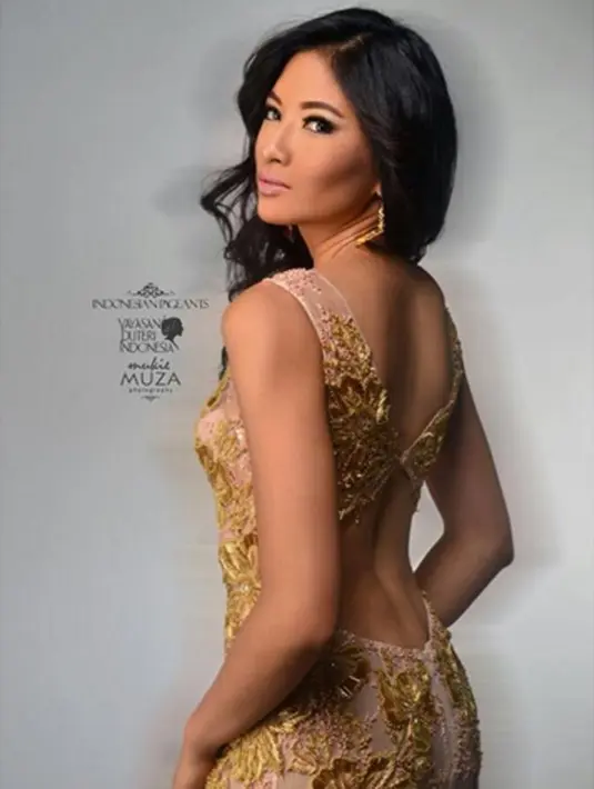 Anindya tampak anggun dan elegan dalam gaun bernuansa emas, lekukan tubuh indahnya pun nampak indah. Dengan modal tersebut, ia akan  bersaing dengan para kontentas dari negara-negara lain yang ikut ajang Miss Universe. (via instagram/@anindyakputri)