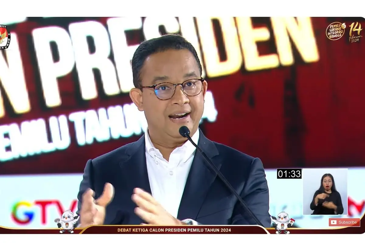 Calon presiden nomor 1 Anies Baswedan saat debat capres ketiga yang digelar KPU pada Minggu (7/1/2024) di Istora, Senayan, Jakarta.