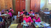 12 Sekolah di NTT Mulai Terapkan Program Makan Bergizi Gratis