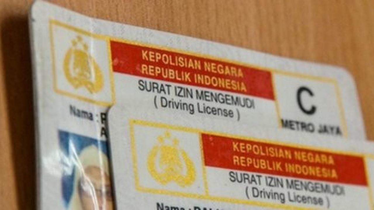Lebih baik mana, SIM dibuat oleh polisi atau Kemenhub?