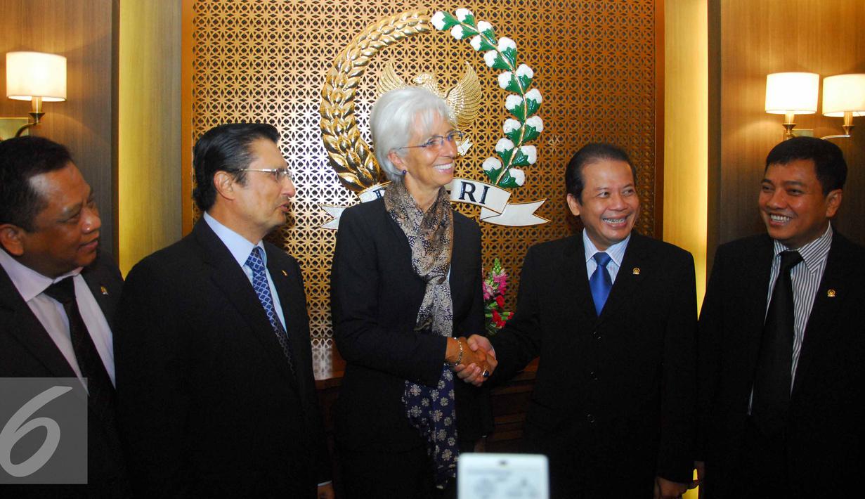 Pimpinan DPR RI menerima kunjungan Direktur Pelaksana Dana Moneter Internasional (IMF) Christine Lagarde di Senayan, Jakarta, Selasa (2/9/2015). Kedatangan IMF untuk membahas kerjasama dengan Bank Indonesia. (Liputan6.com/Helmi Afandi)