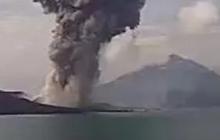 Gunung Anak Krakatau Erupsi, Masyarakat Diminta Tak Takut Berwisata ke Pantai Anyer