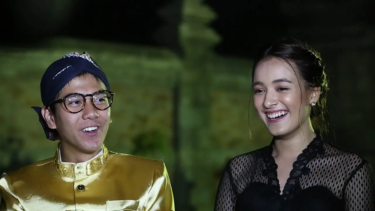 [Bintang] Iqbaal Ramadhan dan Mawar De Jongh