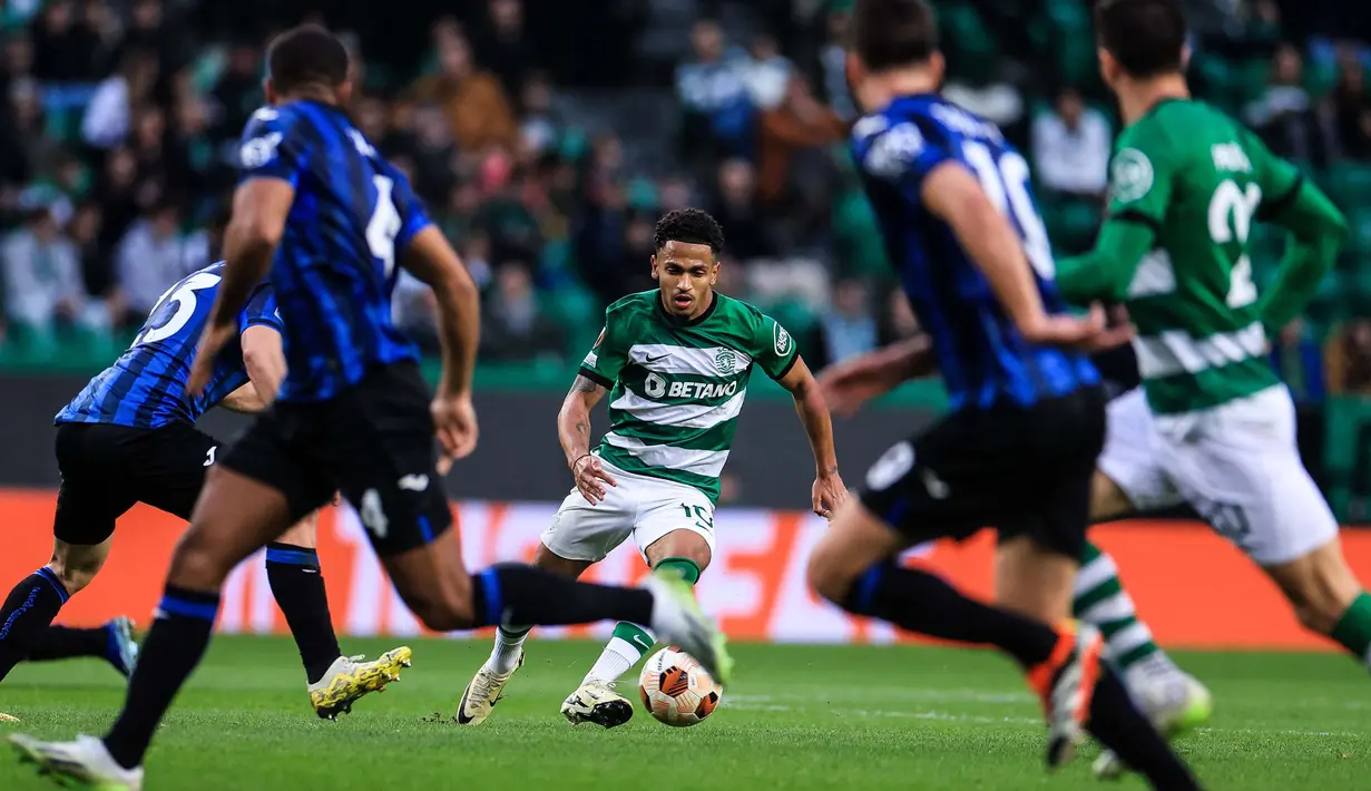 Bermain kandang, Sporting unggul lebih dulu lewat gol Paulinho pada menit ke-17. (PATRICIA DE MELO MOREIRA/AFP)