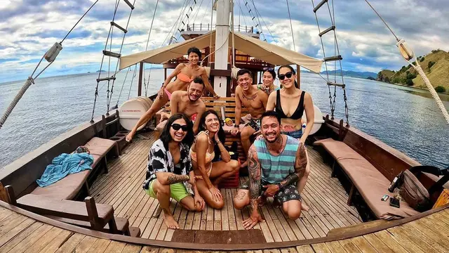 Mieke Amalia liburan