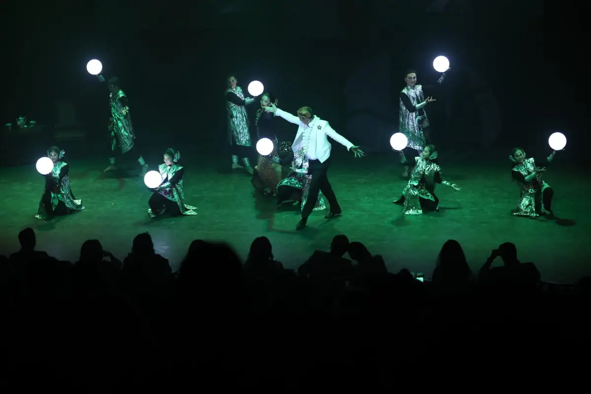Musical Show Habis Gelap Terbitlah Terang