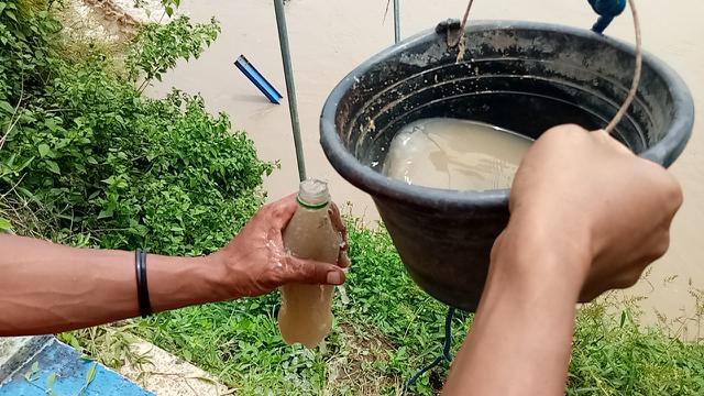 Sungai Serayu kembali keruh, Jumat (31/3/2023). (Foto: Liputan6.com/Eddy Wahono)