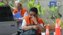 Direktur PT Wisata Bahagia, Liliana Hidayat saat tiba di Gedung KPK, Jakarta, Senin (8/7/2019). Liliana Hidayat diduga melakukan penyuapan terkait penanganan perkara penyalahgunaan izin tinggal warga negara asing (WNA) di lingkungan Kantor Imigrasi Mataram. (merdeka.com/Dwi Narwoko)