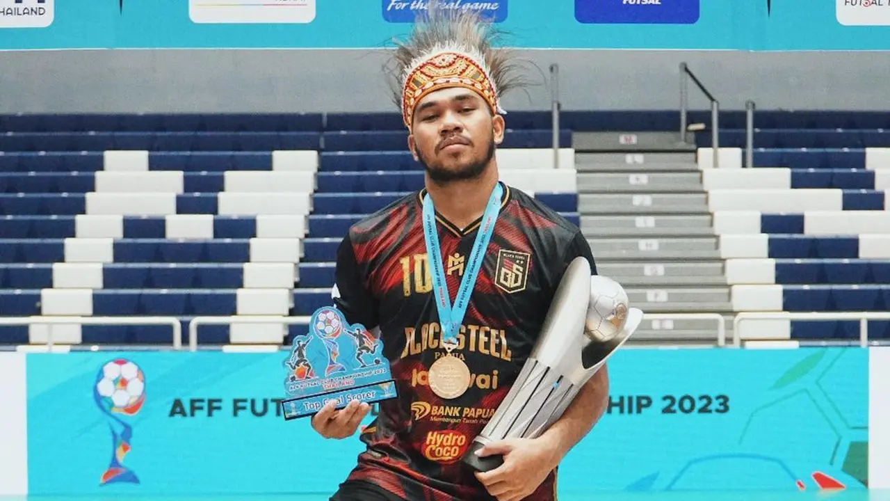 Pemain futsal Timnas Futsal Indonesia dan Black Steel Papua, Evan Soumilena.
